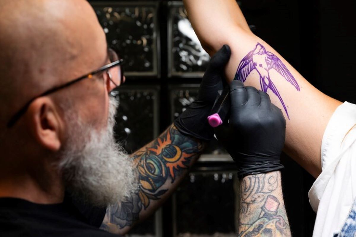 Bondi Beach Tattoo Shop Review: What to Expect in a High-Demand Beach Studio